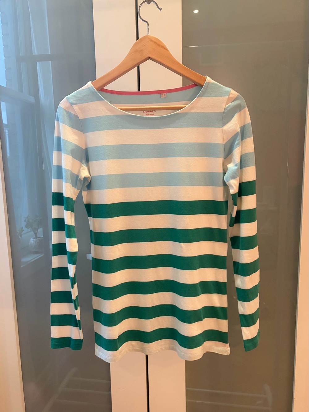 Super Cute Boden Rugby Striped T-Shirt (Blue/Green/White)